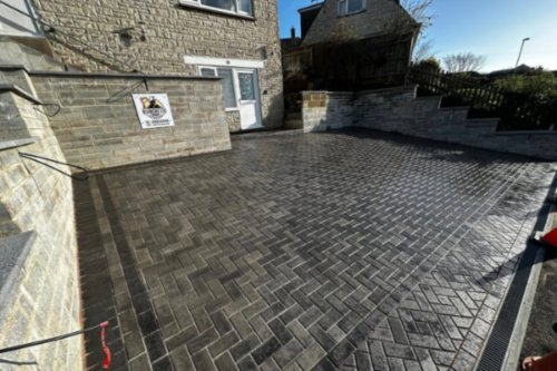 block paving driveway clean
